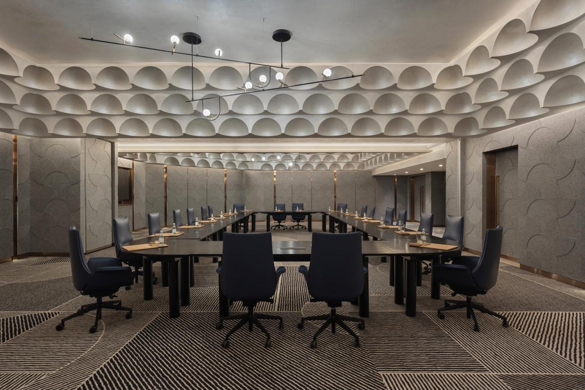 Hotel So/ Uptown Dubai Exterior foto The meeting room of the Federal Council